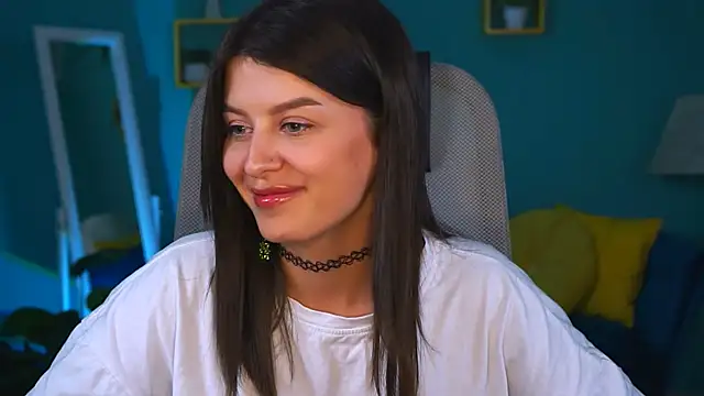 Snapshot of NicoleMun chatting on February 4, 2025, 6:27 pm NicoleMun online show from February 4, 2025, 6:27 pm