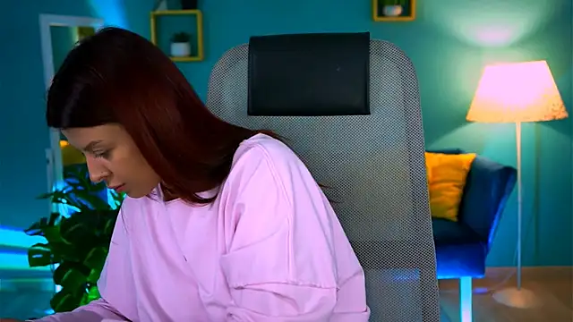 Snapshot of NicoleMun chatting on February 13, 2026, 12:45 pm NicoleMun online show from February 13, 2026, 12:45 pm