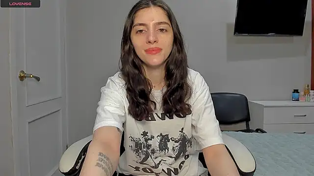 Snapshot of broosnica1 chatting on December 17, 2025, 7:14 am broosnica1 online show from December 17, 2025, 7:14 am