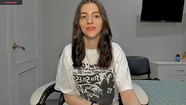 Snapshot of broosnica1 chatting on December 22, 2025, 6:54 am broosnica1 online show from December 22, 2025, 6:54 am