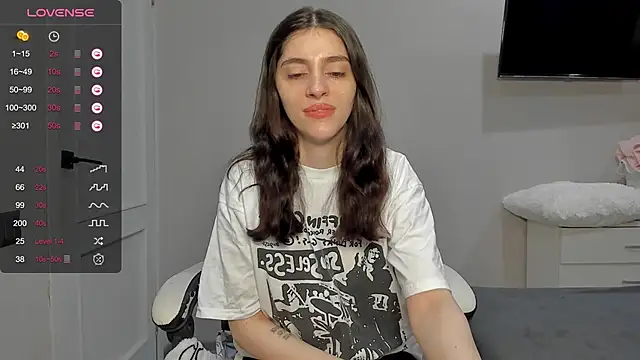 Snapshot of broosnica1 chatting on February 23, 2026, 8:01 am broosnica1 online show from February 23, 2026, 8:01 am