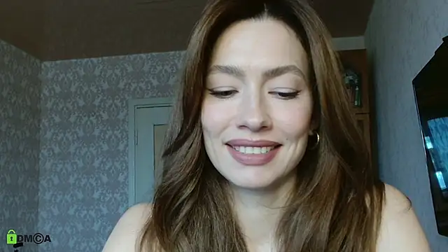 alicia spicy online show from October 28, 2025, 8:40 am