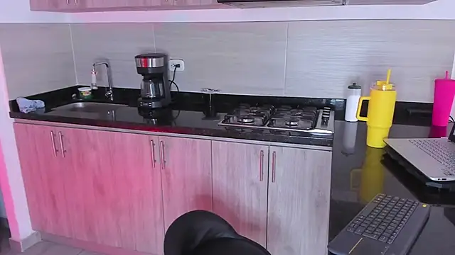 Big  Pussy69 online show from February 12, 2026, 2:45 pm