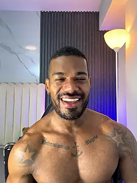 Snapshot of Ganiimedes chatting on October 8, 2025, 8:06 pm Ganiimedes online show from October 8, 2025, 8:06 pm