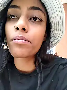 Snapshot of cleopatra-phaedra chatting on December 7, 2024, 10:45 am cleopatra-phaedra online show from December 7, 2024, 10:45 am