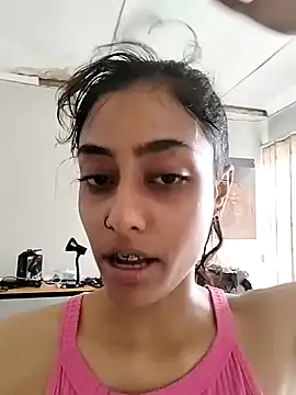 Snapshot of cleopatra-phaedra chatting on December 10, 2024, 12:27 pm cleopatra-phaedra online show from December 10, 2024, 12:27 pm