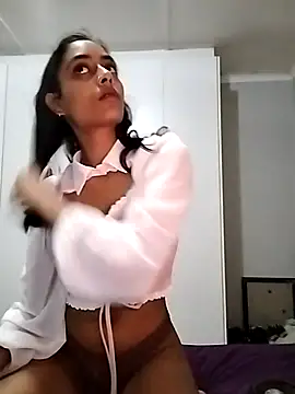 Snapshot of cleopatra-phaedra chatting on March 6, 2025, 8:27 pm cleopatra-phaedra online show from March 6, 2025, 8:27 pm