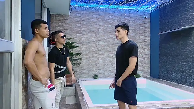 Snapshot of Boysgang_sex chatting on January 27, 2025, 2:46 pm Boysgang sex online show from January 27, 2025, 2:46 pm