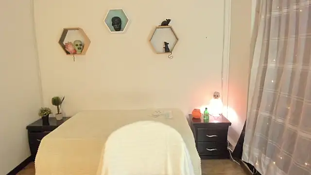 Paloma victory online show from October 31, 2025, 9:49 pm