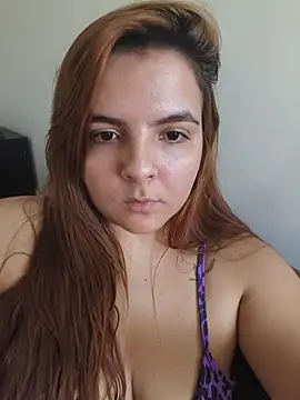 Snapshot of Bruninha_Hot10 chatting on June 29, 2026, 10:48 am Bruninha Hot10 online show from June 29, 2026, 10:48 am