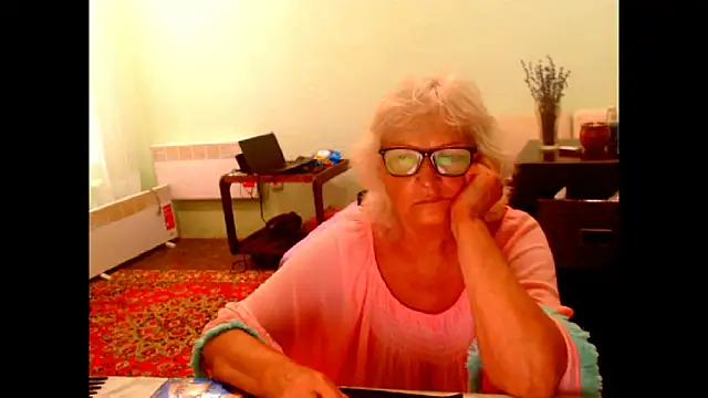 Snapshot of Natali7634 chatting on July 1, 2026, 7:43 am Natali7634 online show from July 1, 2026, 7:43 am