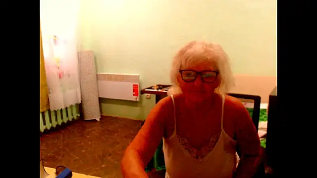 Snapshot of Natali7634 chatting on August 1, 2026, 4:12 am Natali7634 online show from August 1, 2026, 4:12 am