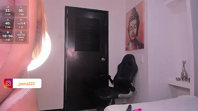 jenaa  online show from November 5, 2025, 12:38 pm