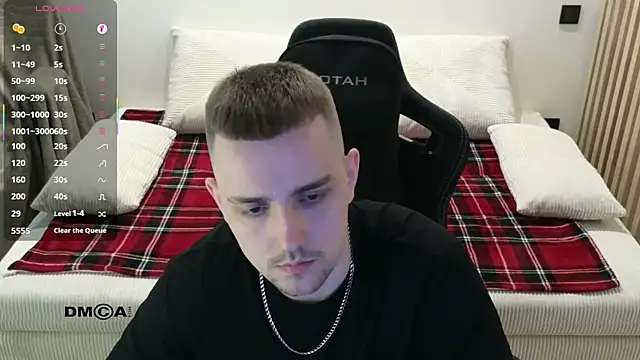 Larstar01 online show from March 15, 2026, 1:06 pm