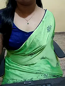 Snapshot of Nithya_05 chatting on September 26, 2025, 6:28 am Nithya 05 online show from September 26, 2025, 6:28 am