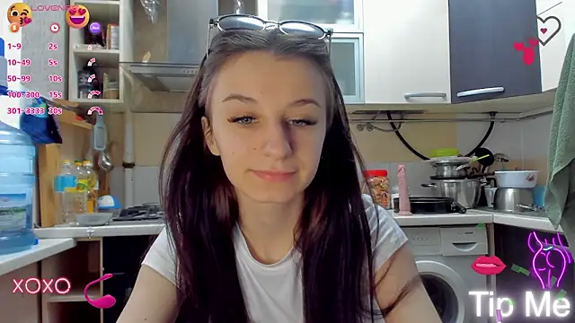  Nika Kik online show from March 17, 2025, 1:50 pm