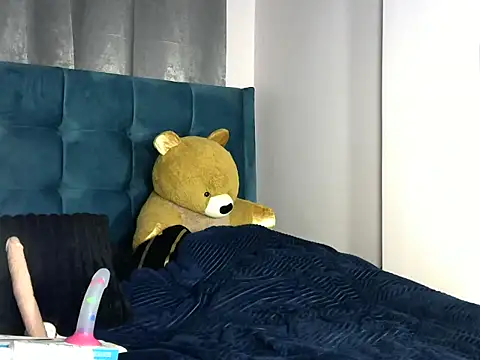 Snapshot of Petite_lexii chatting on November 11, 2025, 3:23 pm Petite lexii online show from November 11, 2025, 3:23 pm