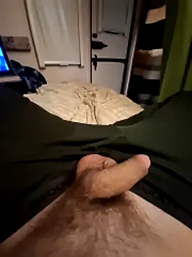 benjaminbutton69 online show from December 19, 2025, 12:06 am