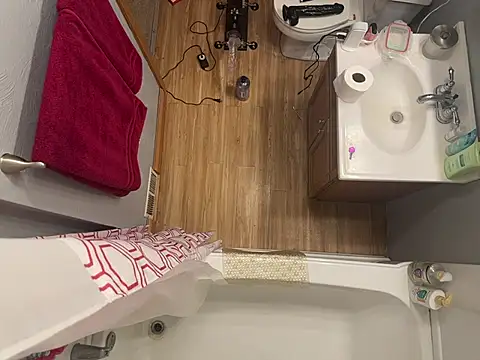 Snapshot of Satans_Play chatting on March 16, 2025, 7:37 am Satans Play online show from March 16, 2025, 7:37 am