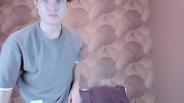 Ian Flor online show from February 11, 2026, 3:17 pm