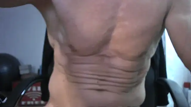 Snapshot of jeans466 chatting on July 9, 2026, 8:40 am jeans466 online show from July 9, 2026, 8:40 am