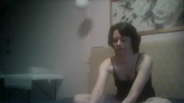 SunElizabeth online show from July 31, 2026, 4:28 pm