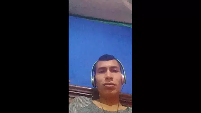 Snapshot of 008Alexan chatting on July 5, 2026, 11:39 am 008Alexan online show from July 5, 2026, 11:39 am