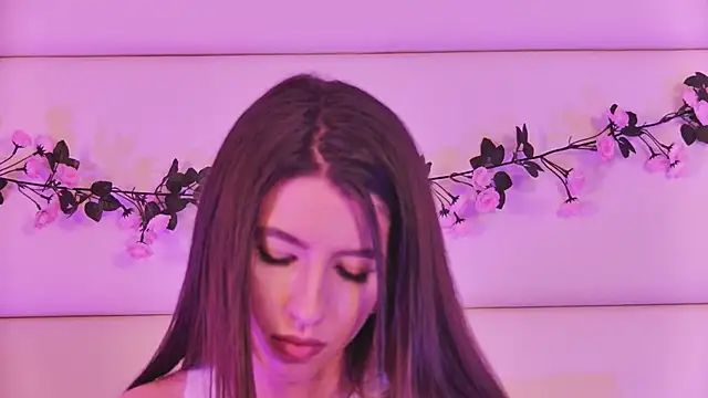 LunaWills  online show from March 13, 2025, 11:19 am