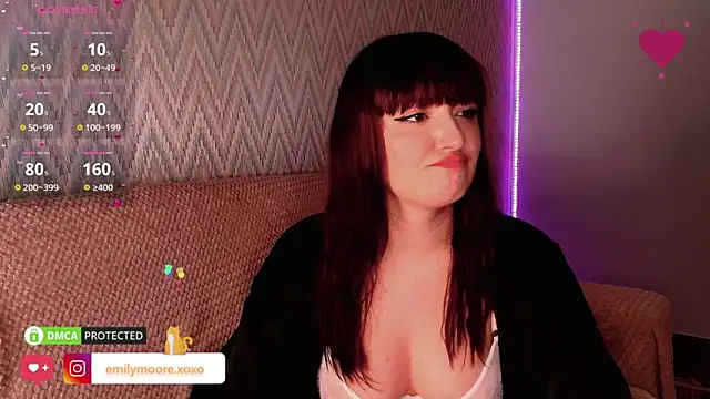 Snapshot of emilymoore__ chatting on December 12, 2024, 12:59 am emilymoore online show from December 12, 2024, 12:59 am