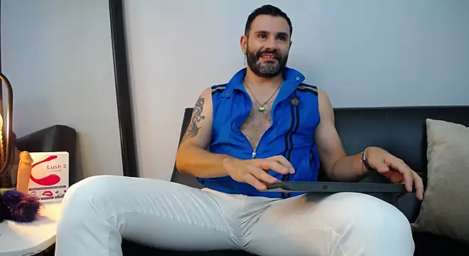 Snapshot of jonasbeards chatting on January 28, 2025, 9:40 pm jonasbeards online show from January 28, 2025, 9:40 pm