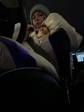 LavenderHot online show from February 21, 2026, 1:39 am