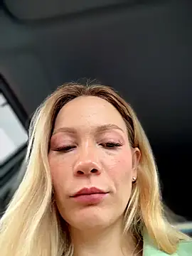 LavenderHot online show from May 9, 2026, 2:06 am