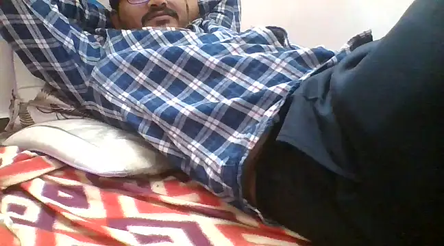 naughtymike0007 online show from February 12, 2025, 7:55 am