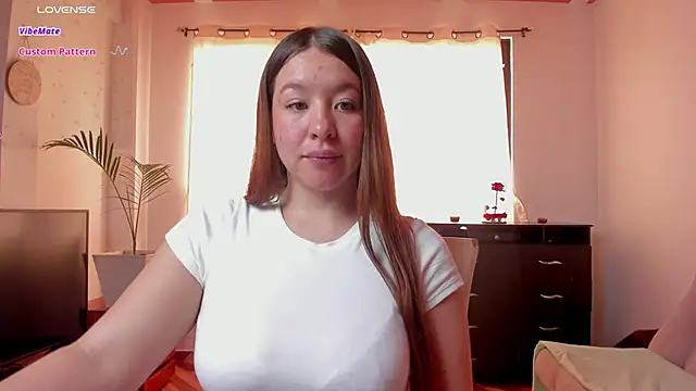 Snapshot of Simply_Zoe__ chatting on February 27, 2025, 6:09 pm Simply Zoe online show from February 27, 2025, 6:09 pm