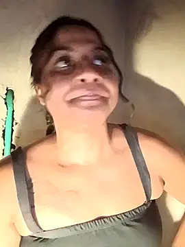 Giselabrunette25 online show from October 10, 2025, 11:04 pm