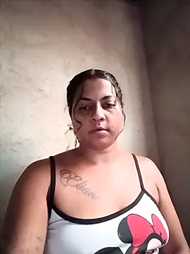 Giselabrunette25 online show from October 17, 2025, 10:45 pm