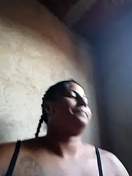 Giselabrunette25 online show from November 5, 2025, 9:48 pm