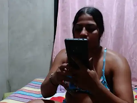Snapshot of Giselabrunette25 chatting on May 22, 2026, 4:52 am Giselabrunette25 online show from May 22, 2026, 4:52 am