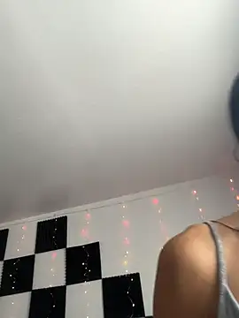 Snapshot of yummyrina chatting on July 11, 2026, 2:42 pm yummyrina online show from July 11, 2026, 2:42 pm