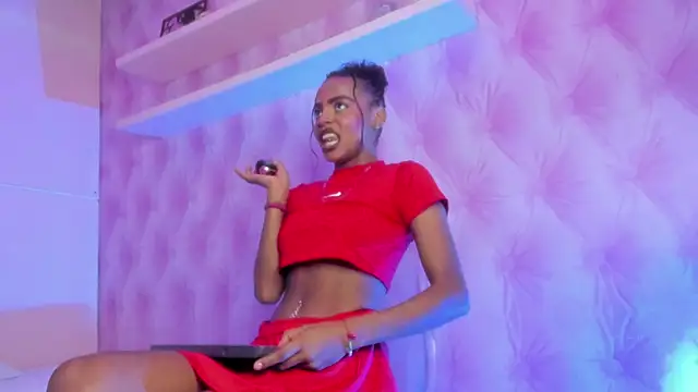 Snapshot of Hilary-banks chatting on March 8, 2025, 8:00 am Hilary-banks online show from March 8, 2025, 8:00 am