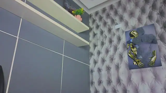 Snapshot of Hilary-banks chatting on September 17, 2025, 4:25 am Hilary-banks online show from September 17, 2025, 4:25 am