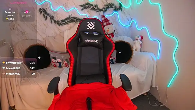 Miki Kivi online show from December 29, 2024, 3:54 am