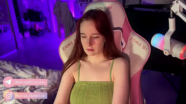 Snapshot of pearl_princess_ chatting on December 7, 2024, 6:21 am pearl princess online show from December 7, 2024, 6:21 am