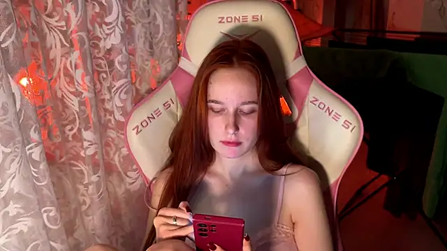 Snapshot of pearl_princess_ chatting on September 10, 2025, 7:36 pm pearl princess online show from September 10, 2025, 7:36 pm