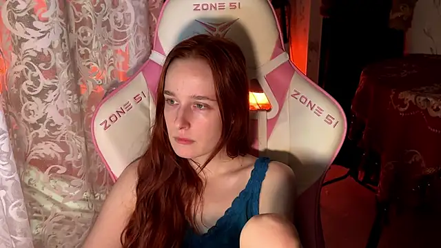 Snapshot of pearl_princess_ chatting on September 23, 2025, 11:52 pm pearl princess online show from September 23, 2025, 11:52 pm