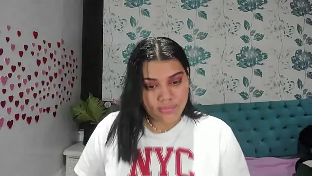 Snapshot of LindaBreeS chatting on February 16, 2025, 4:42 pm LindaBreeS online show from February 16, 2025, 4:42 pm