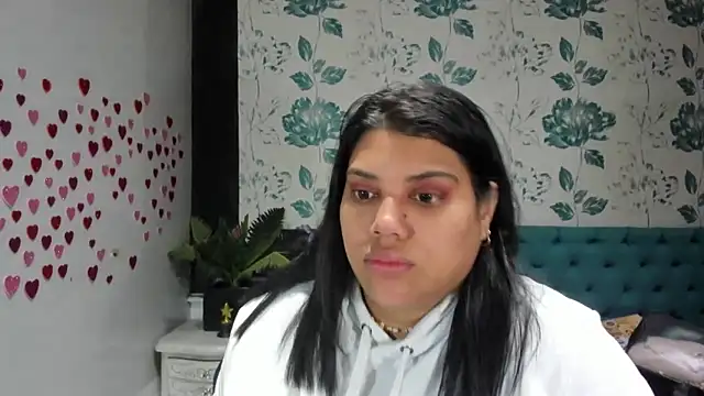 Snapshot of LindaBreeS chatting on March 5, 2025, 2:12 pm LindaBreeS online show from March 5, 2025, 2:12 pm