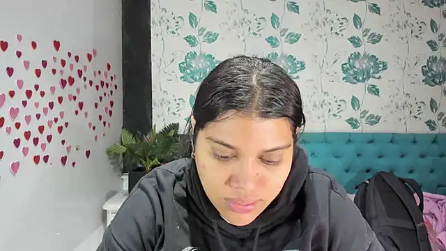 Snapshot of LindaBreeS chatting on March 12, 2025, 2:23 pm LindaBreeS online show from March 12, 2025, 2:23 pm