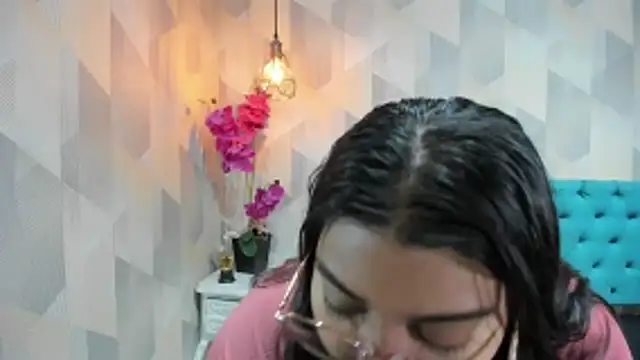 LindaBreeS online show from March 15, 2026, 2:34 pm