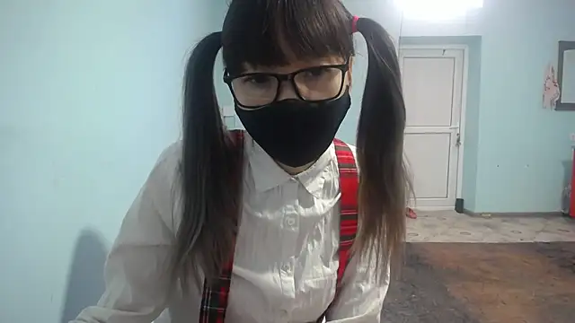 elllaaxx online show from October 2, 2025, 5:14 am